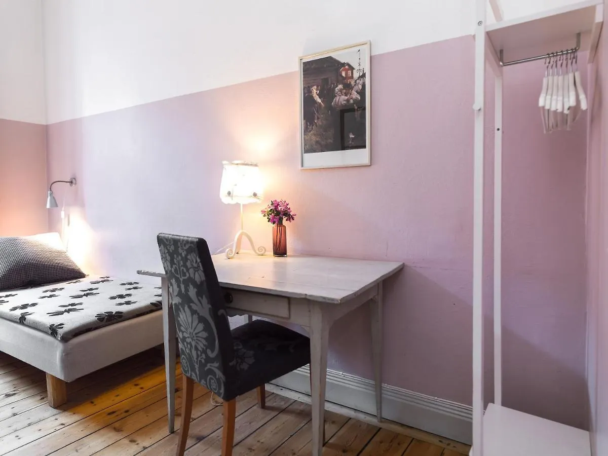 Castanea Old Town Hostel Stockholm
